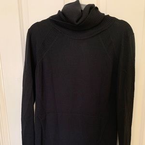 Lululemon turtleneck